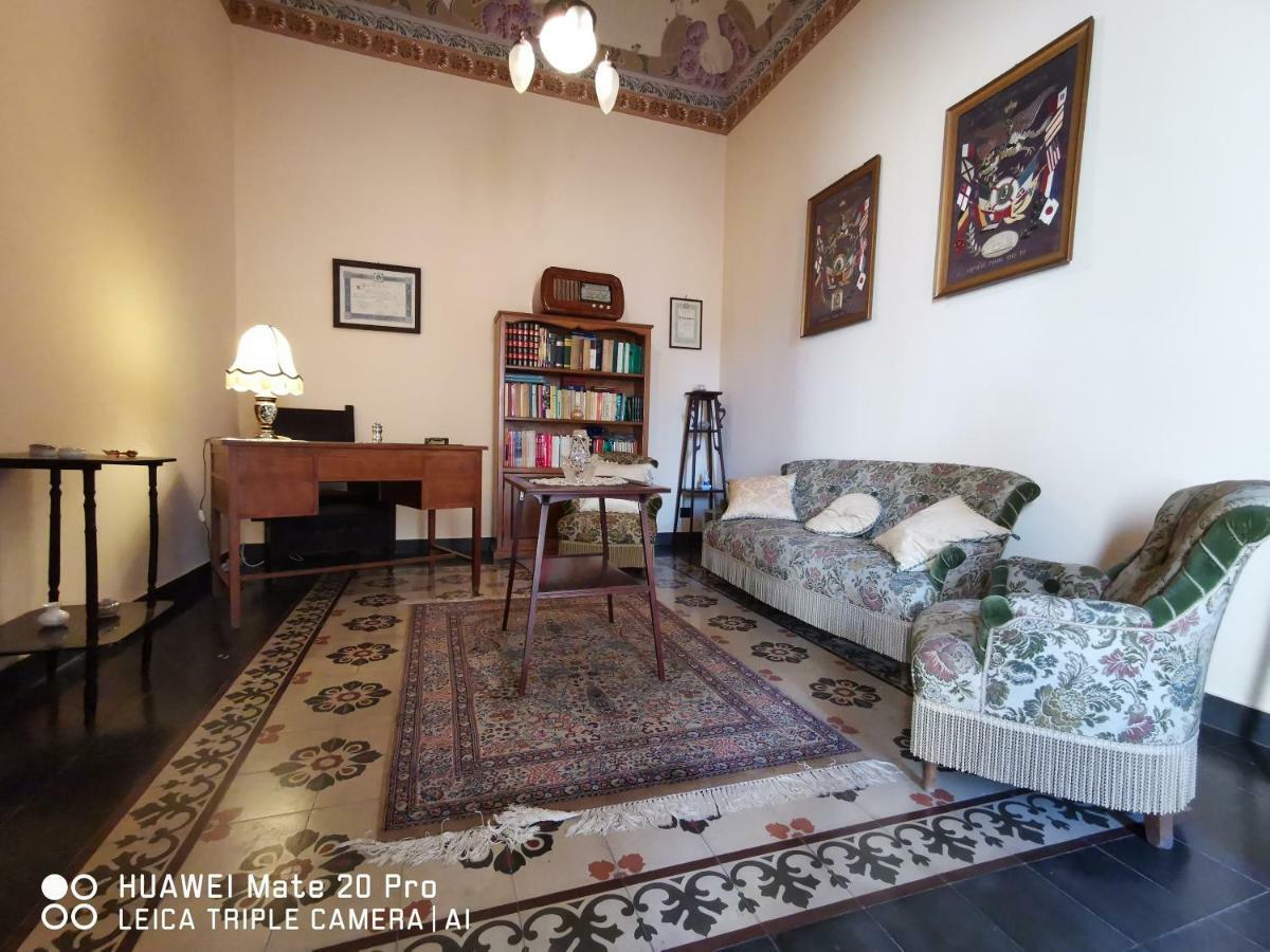 La Rosa Dell'Etna Apartment Acireale Exterior foto